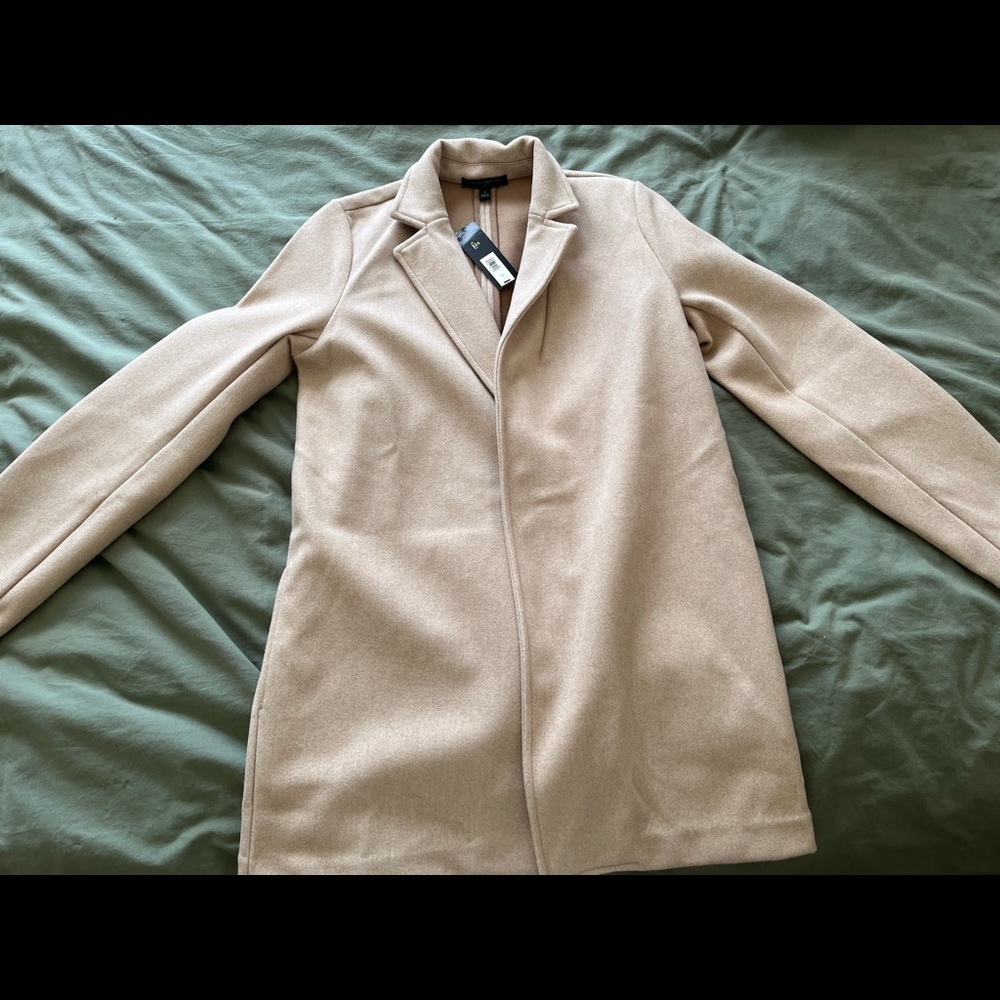 Banana Republic tan color jacket - Picture 1 of 2